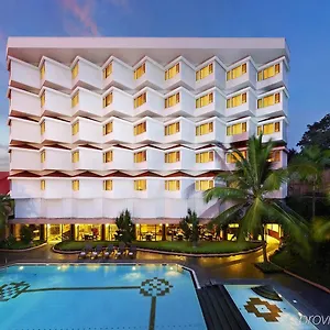 The Gateway Road, 5* Kozhikode